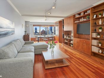 370 East 76th Street