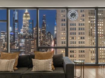 23 East 22nd Street