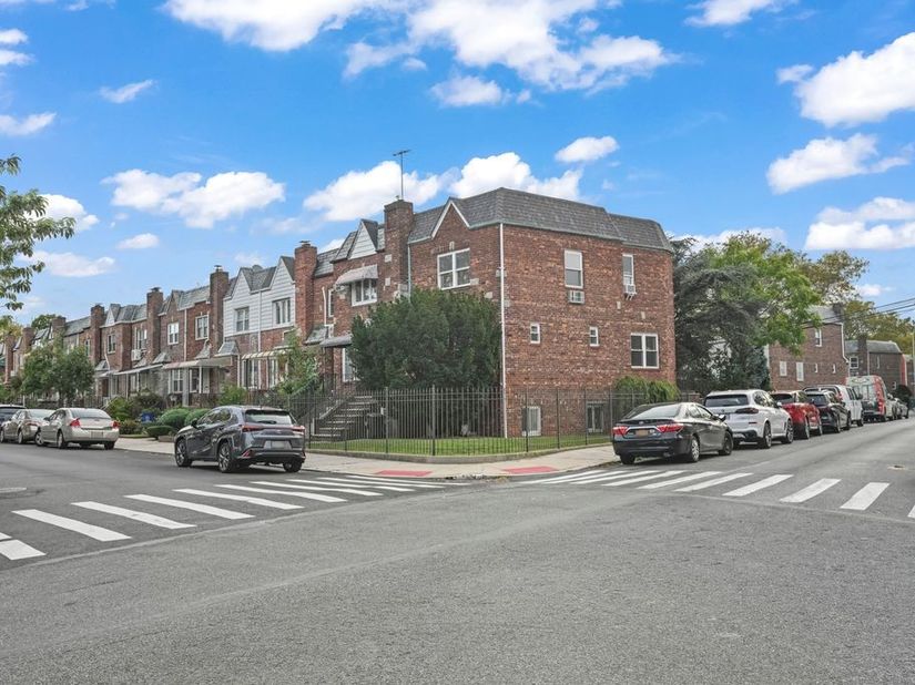 2136 East 28th Street, Brooklyn NY 11229