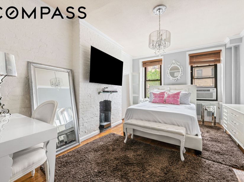 220 East 82nd Street 4FW, New York NY 10028