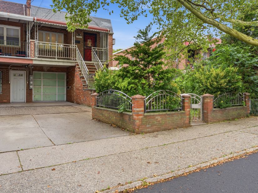 1445 East 100th Street, Brooklyn NY 11236