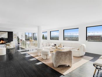 669 N Washington Street