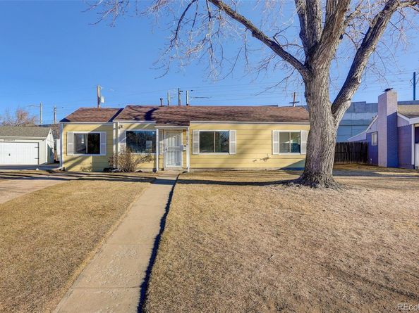 2836 S Grape Way, Denver CO 80222