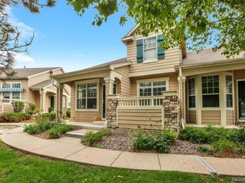 10184 Grove Loop