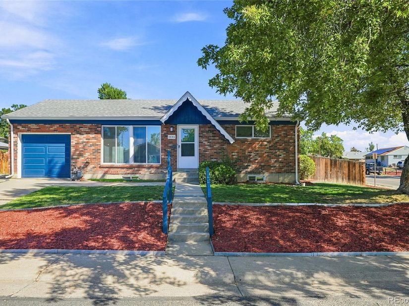 2095 E 113th Avenue, Northglenn CO 80233