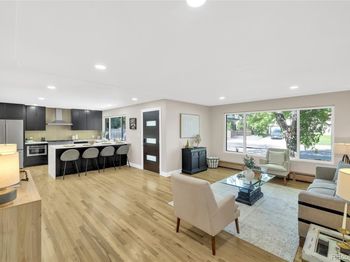 3240 Folsom Street