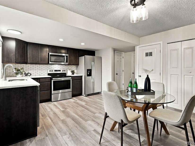525 S Xenon Court, Lakewood CO 80228