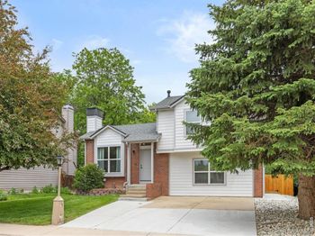 712 Cameron Lane