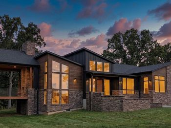 5686 Zircon Way