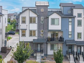 16586 Shoshone Place
