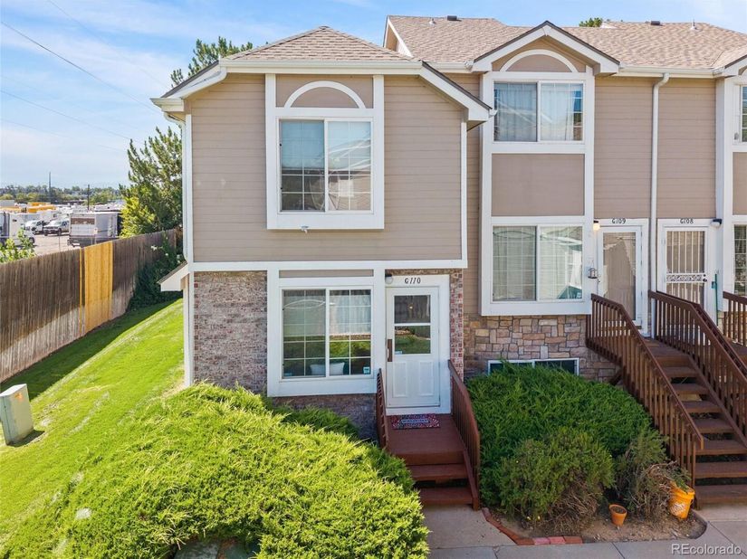 1885 S Quebec Way G110, Denver CO 80231