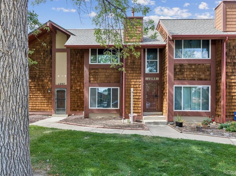 1295 S Dillon Way, Aurora CO 80012