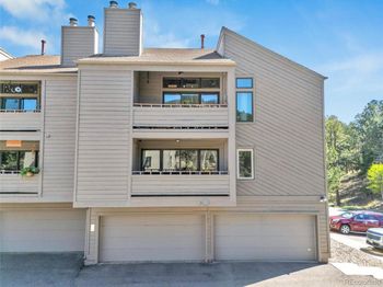 23537 Genesee Village Road