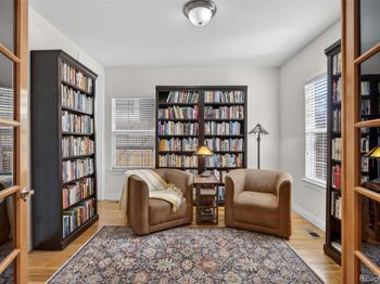 2933 Lawrence Street