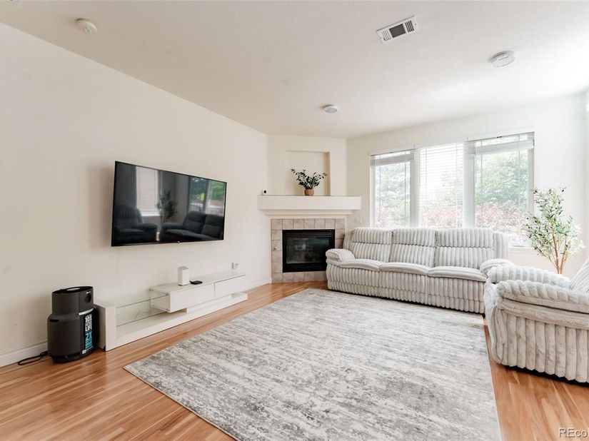 8386 S Garland Way, Littleton CO 80128