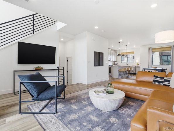 2048 S Holly Street 5, Denver CO 80222