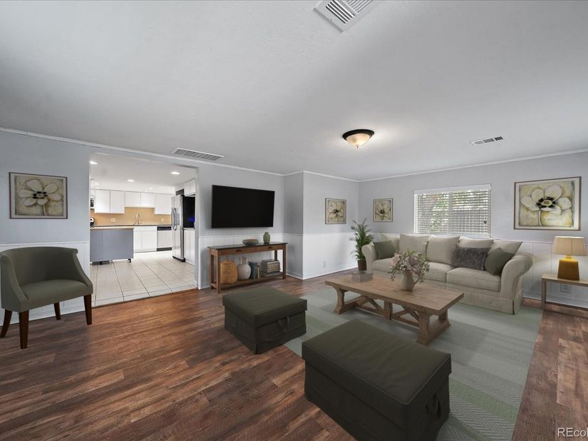 2001 W Wesley Avenue, Englewood CO 80110