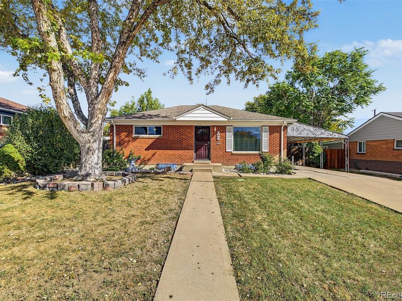 7622 Shoshone Street, Denver CO 80221