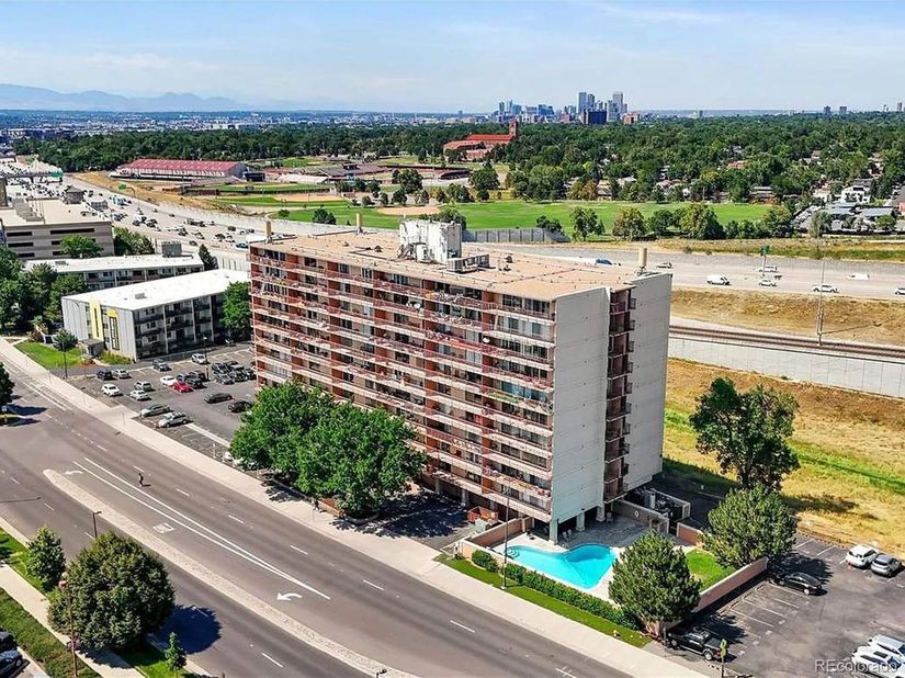 2225 Buchtel Boulevard 602, Denver CO 80210