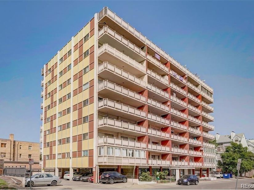 1121 Albion Street 702, Denver CO 80220