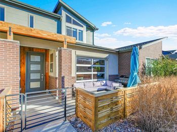 19562 E Sunset Circle