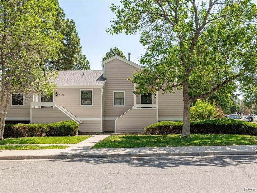 4138 S Rifle Way, Aurora CO 80013
