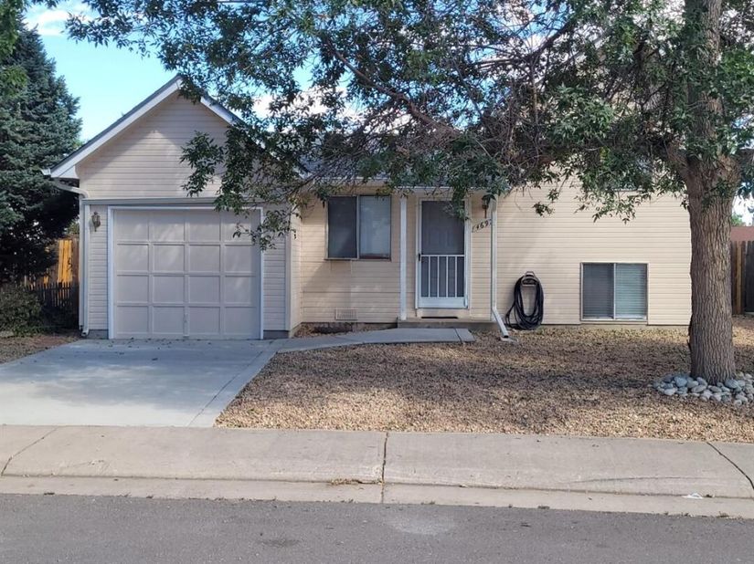 4692 S Pagosa Circle, Aurora CO 80015