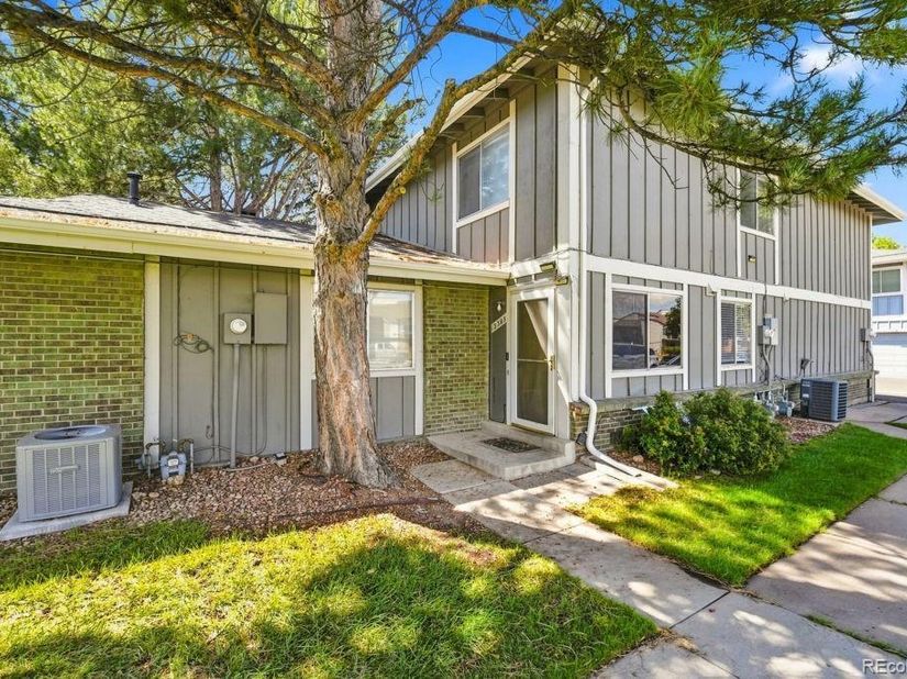 13395 E Louisiana Avenue, Aurora CO 80012
