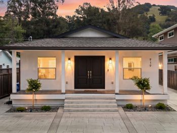 919 Old Canyon Road