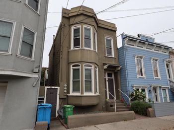 635-637 Spruce Street