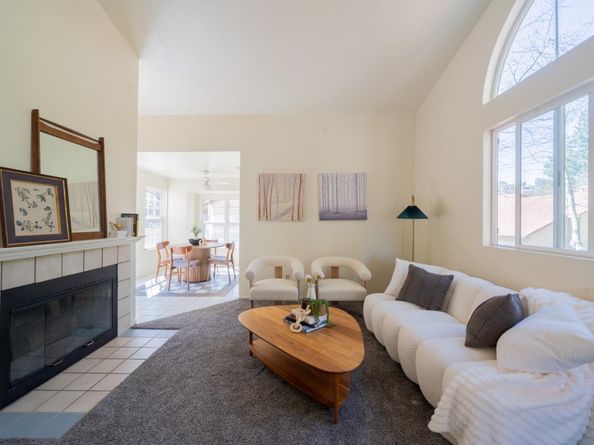 1002 Forest Run, Hercules CA 94547