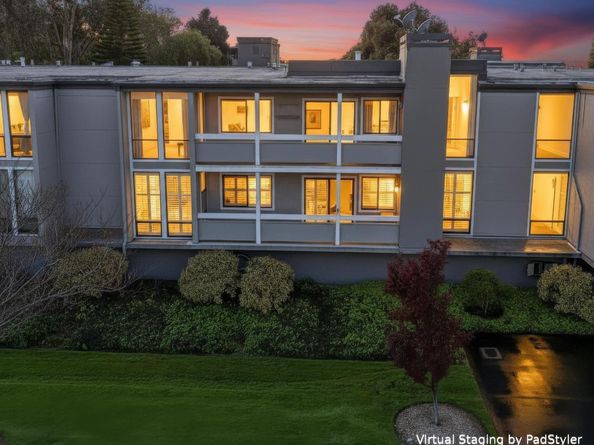 1111 Compass Lane 205, Foster City CA 94404