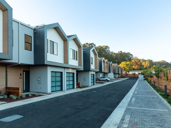 105 Darlington, Soquel CA 95073