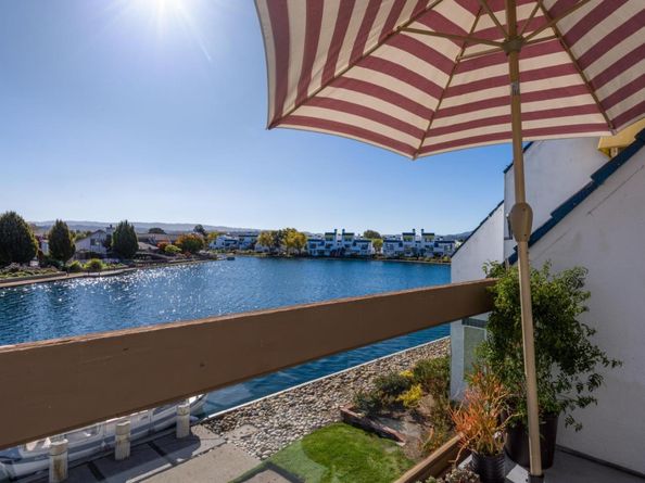 926 Lido Lane, Foster City CA 94404