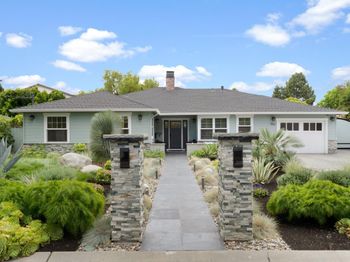 1052 Mcbain Avenue