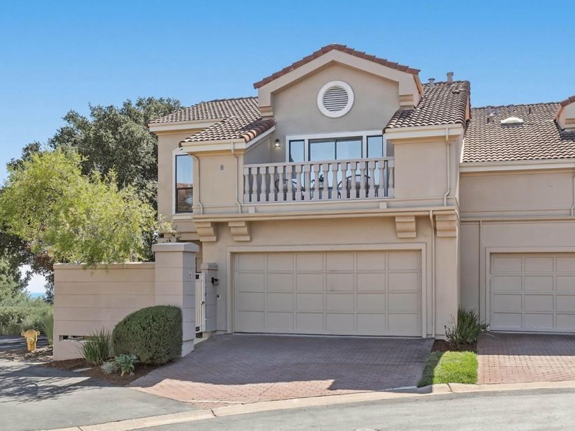 4 Honeysuckle Lane, San Carlos CA 94070
