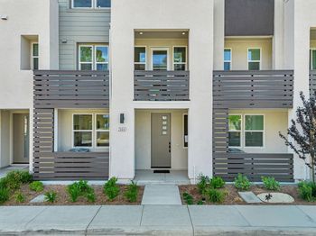 5005 Seashell Terrace