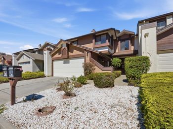 1634 Sugarloaf Drive
