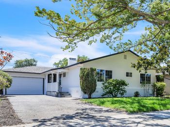 1924 Rosswood Drive