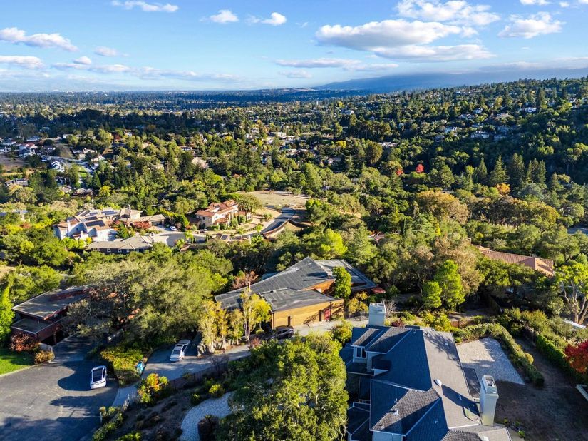 95 Belle Roche Avenue, Redwood City CA 94062