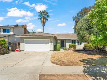 4584 Thousand Oaks Drive