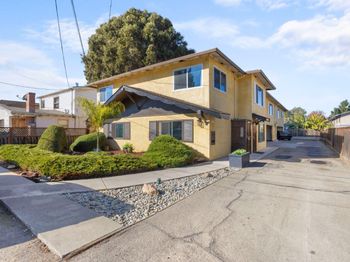 1124 Rex Road