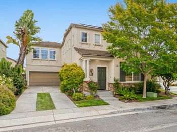 75 Paseo Drive
