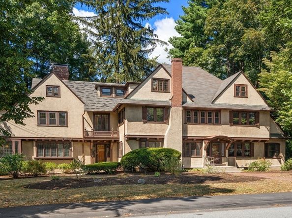 9-11 Hampden Street, Wellesley MA 02482