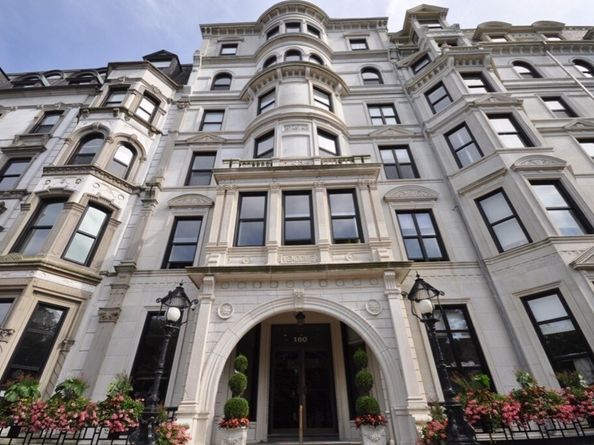 160 Commonwealth Ave 513, Boston MA 02116