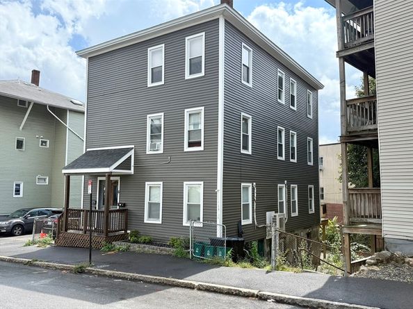 6 Berkeley St, Worcester MA 01605