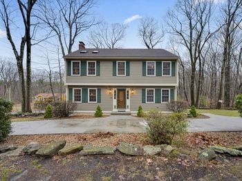 32 Sibley Rd