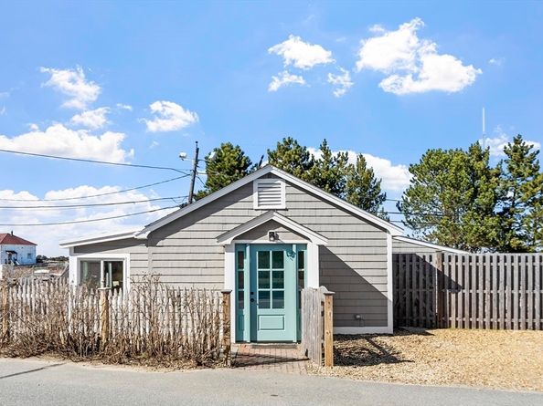 270 Northern Blvd, Newburyport MA 01950