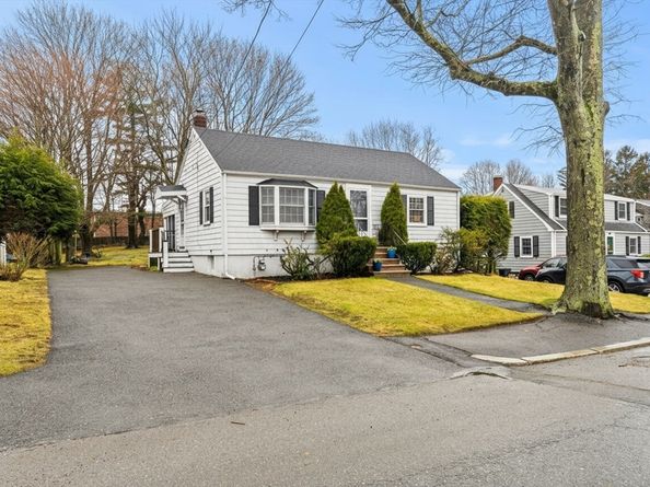 72 Village Street, Marblehead MA 01945