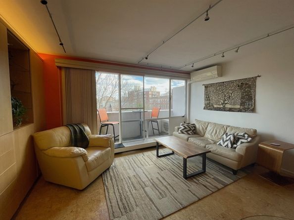29 Concord Ave 501, Cambridge MA 02138